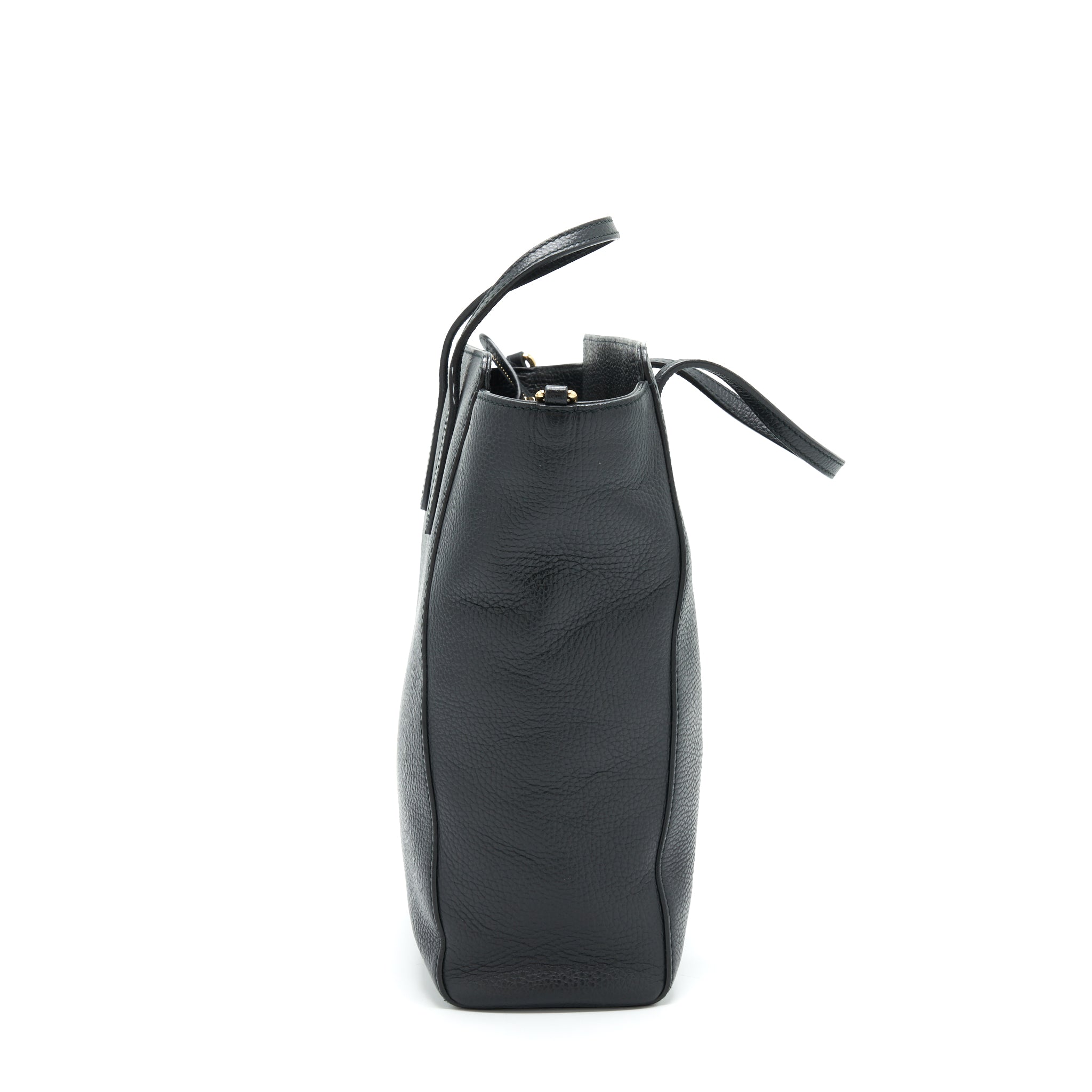 gucci-grained-calfskin-tote-bag-black-with-long-strap