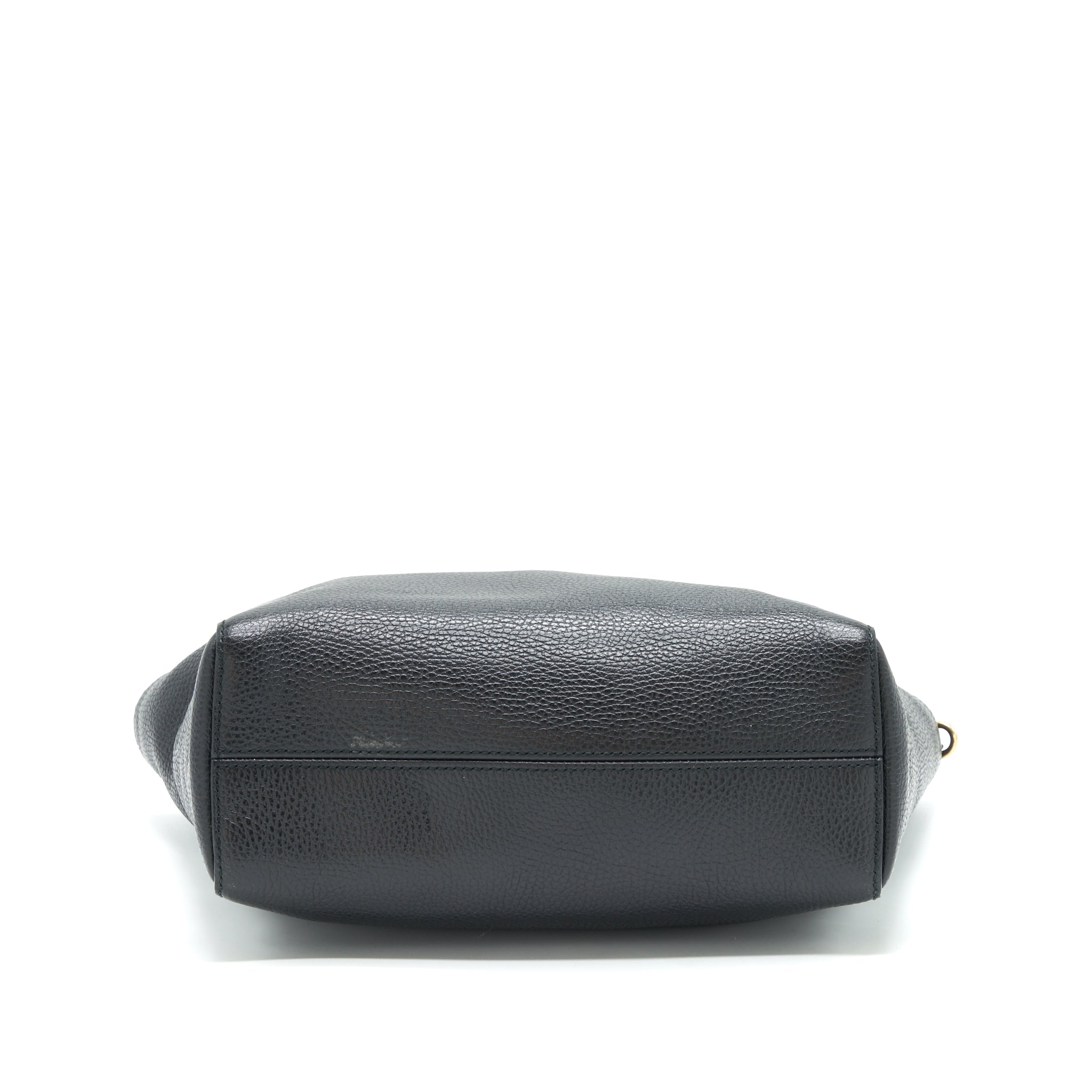 gucci-grained-calfskin-tote-bag-black-with-long-strap