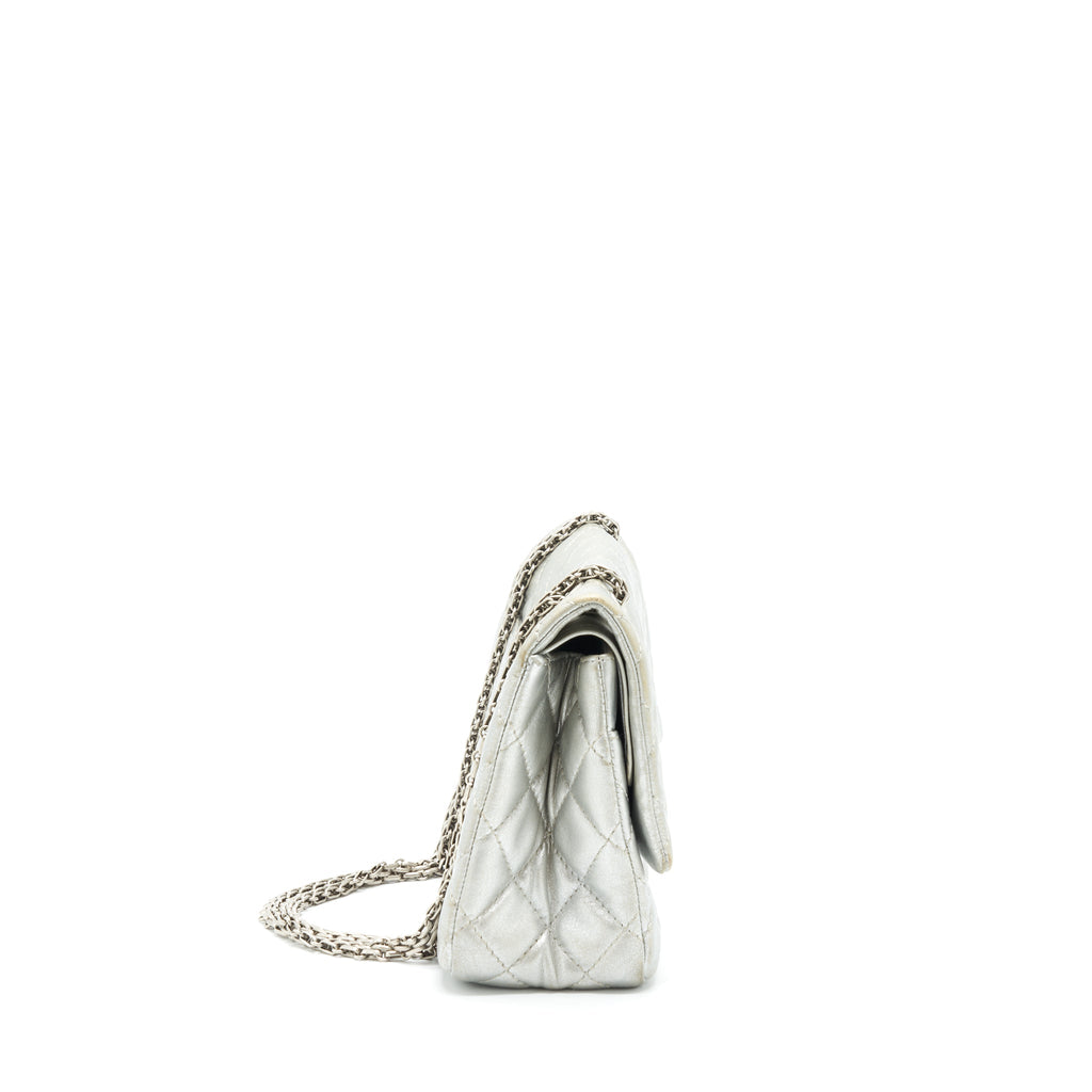 chanel-reissue-2-55-226-double-flap-bag-lambskin-silver-shw
