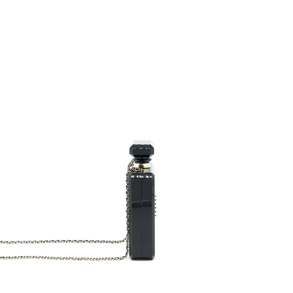 chanel-18a-cc-logo-evening-clutch-black-shw