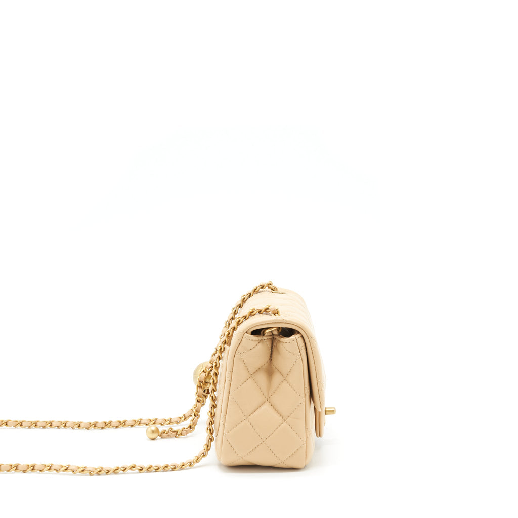 chanel-22c-pearl-crush-mini-square-flap-bag-lambskin-beige-ghw-microchip