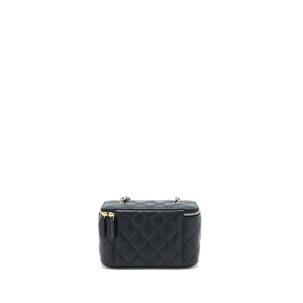 chanel-23c-pearl-crush-long-vanity-lambskin-black-lghw-microchip-1