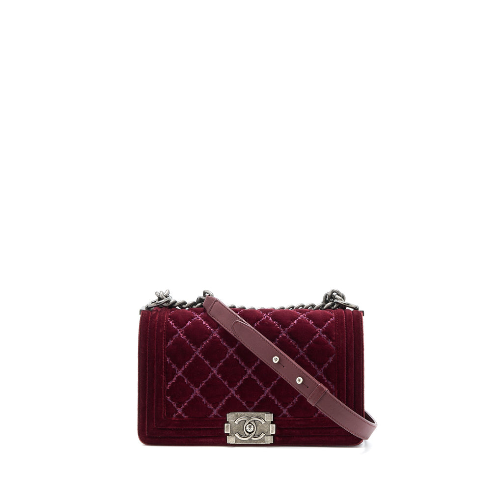 copy-of-chanel-medium-boy-bag-velvet-dark-red-ruthenium-shw
