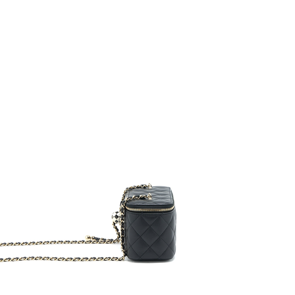 chanel-23c-pearl-crush-long-vanity-lambskin-black-lghw-microchip-1