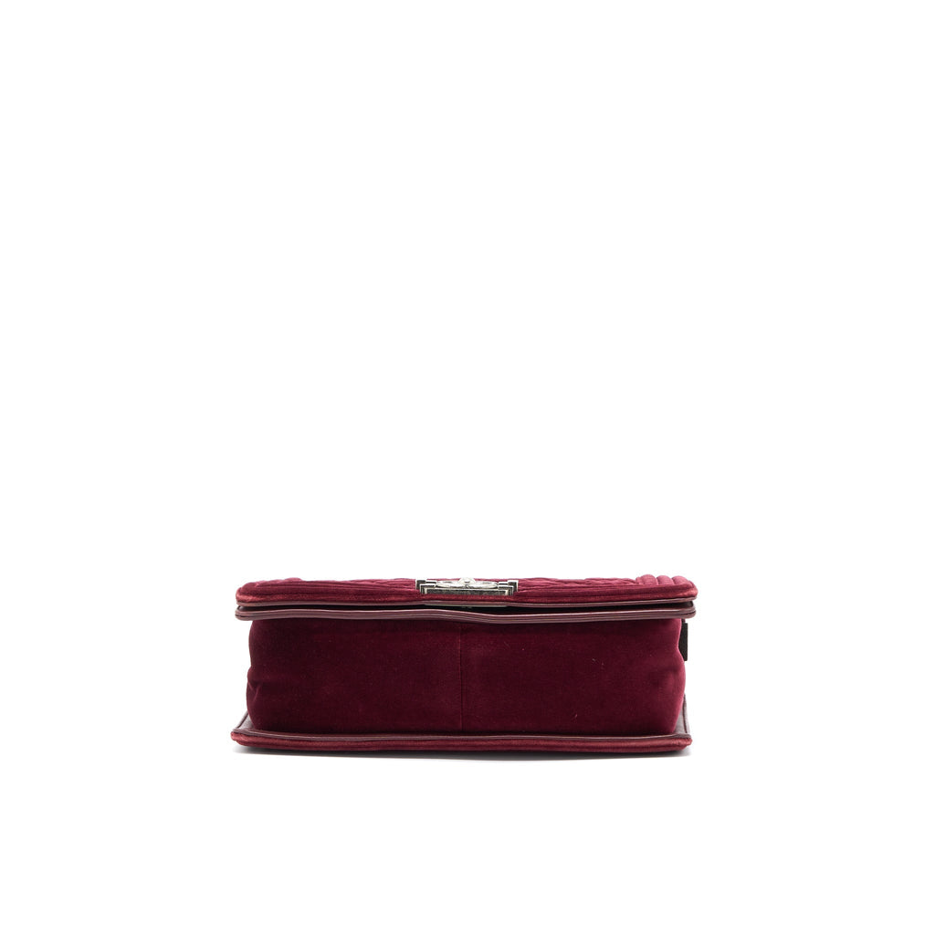 copy-of-chanel-medium-boy-bag-velvet-dark-red-ruthenium-shw