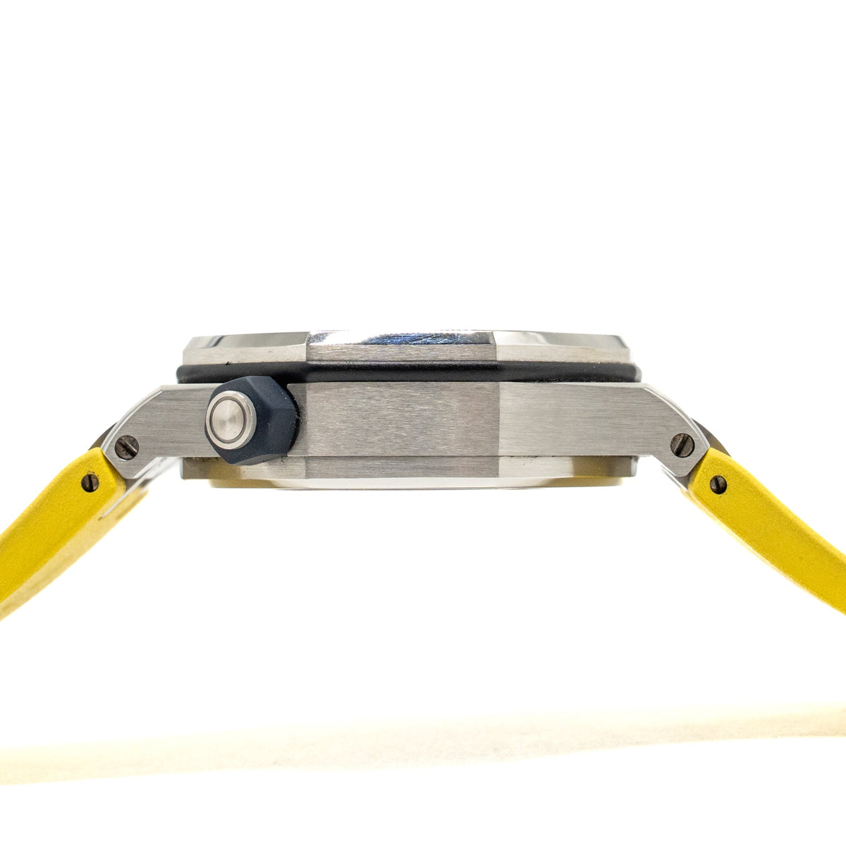 audemars-piguet-royal-oak-offshore-diver-15710st-copy