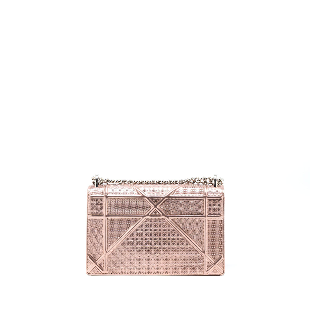 dior-medium-diorama-cannage-calfskin-metallic-pink-shw