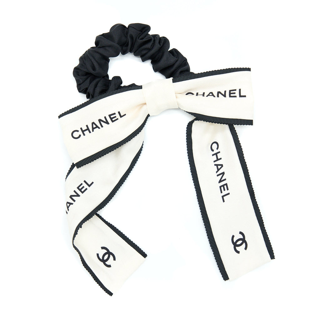 chanel-22b-hair-tie-silk-twill-ecru-black
