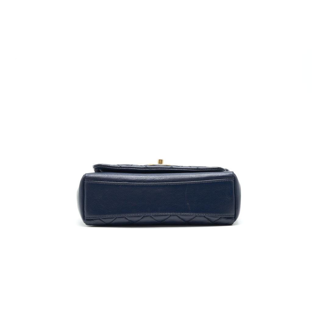 chanel-quilted-flap-bag-navy-with-brushed-ghw