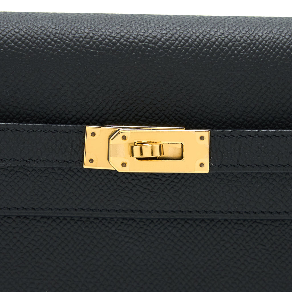 hermes-classic-kelly-to-go-epsom-black-ghw-stamp-y