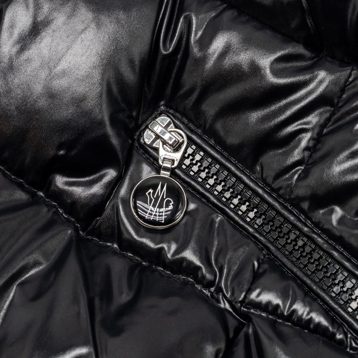 moncler-size-1-barante-hooded-short-down-jacket-black-polyamide-shw