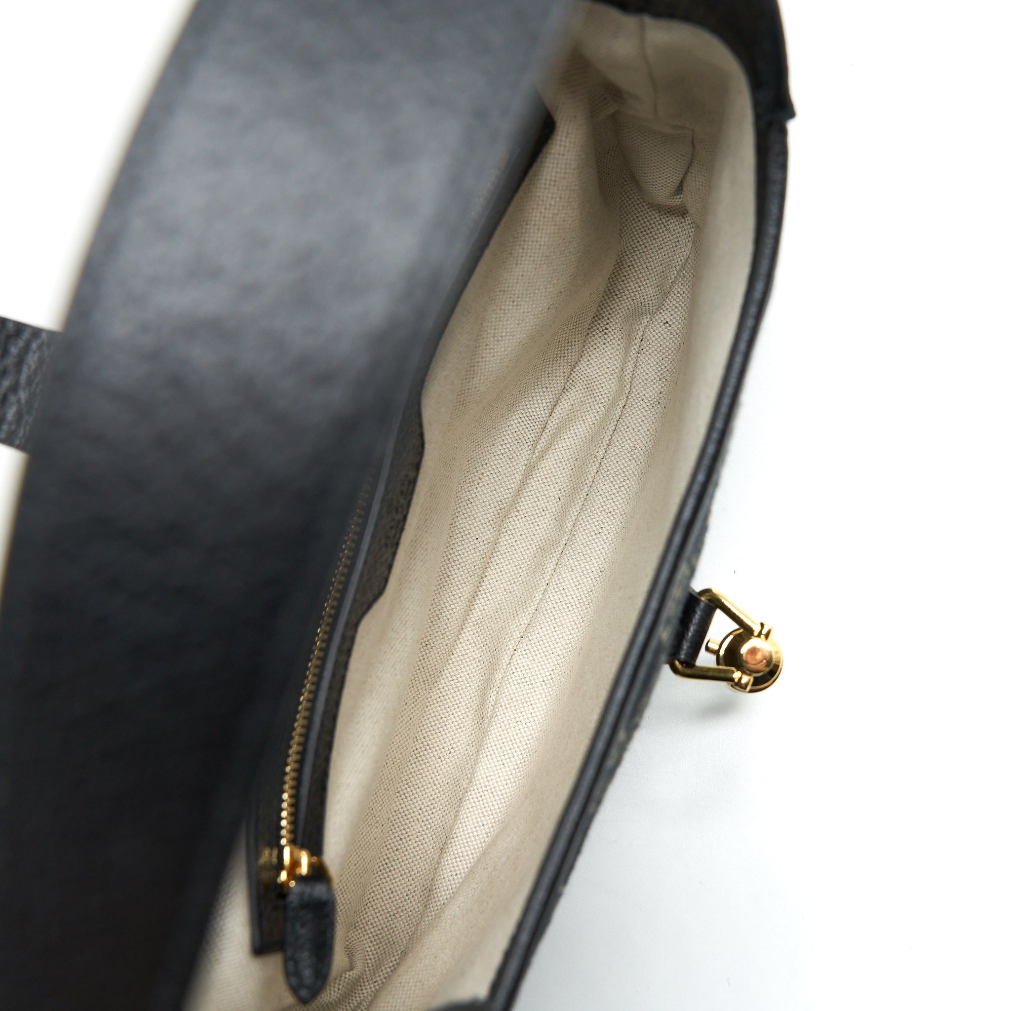 gucci-jackie-1961-small-shoulder-bag-danim-leather-black-ghw