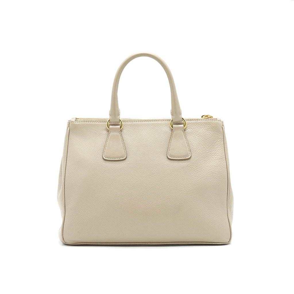 prada-grained-calfskin-double-zip-tote-bag-light-grey-ghw