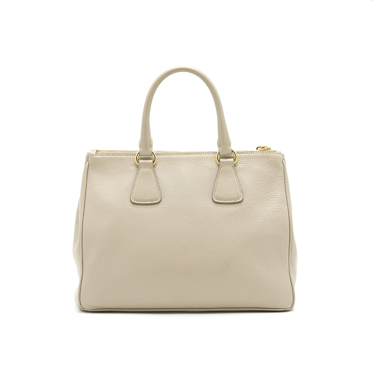 prada-grained-calfskin-double-zip-tote-bag-light-grey-ghw