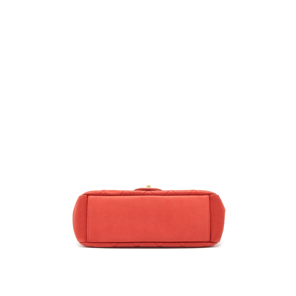 chane-grained-calfskin-top-handle-rectangular-flap-bag-red-ghw