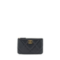 chanel-19-pouch-lambskin-black-ghw