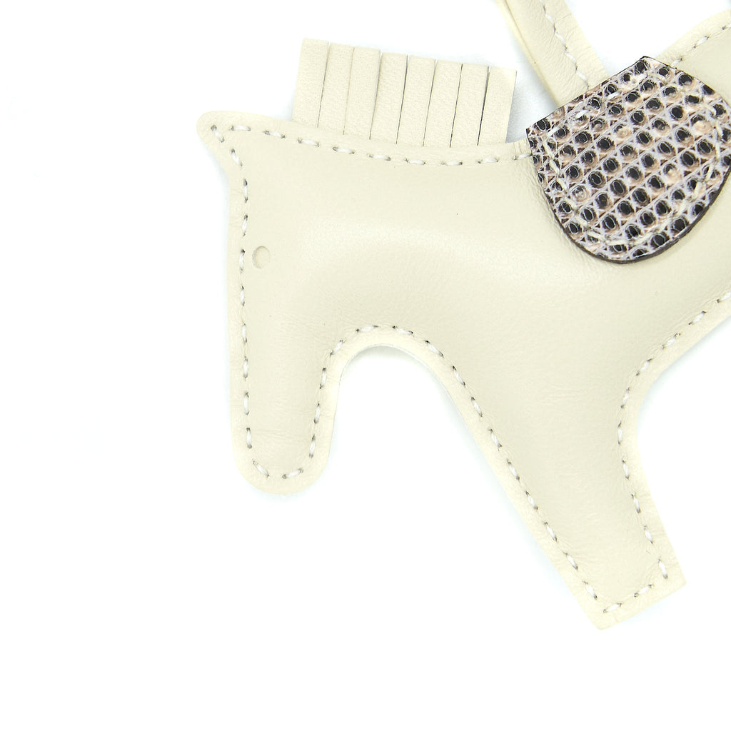 hermes-rodeo-lizard-touch-pm-bag-charm-craie-ombre-stamp-u