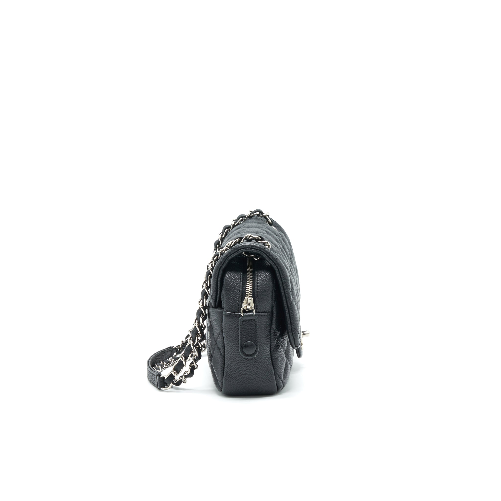 chanel-flap-bag-with-inner-zipper-caviar-black-shw