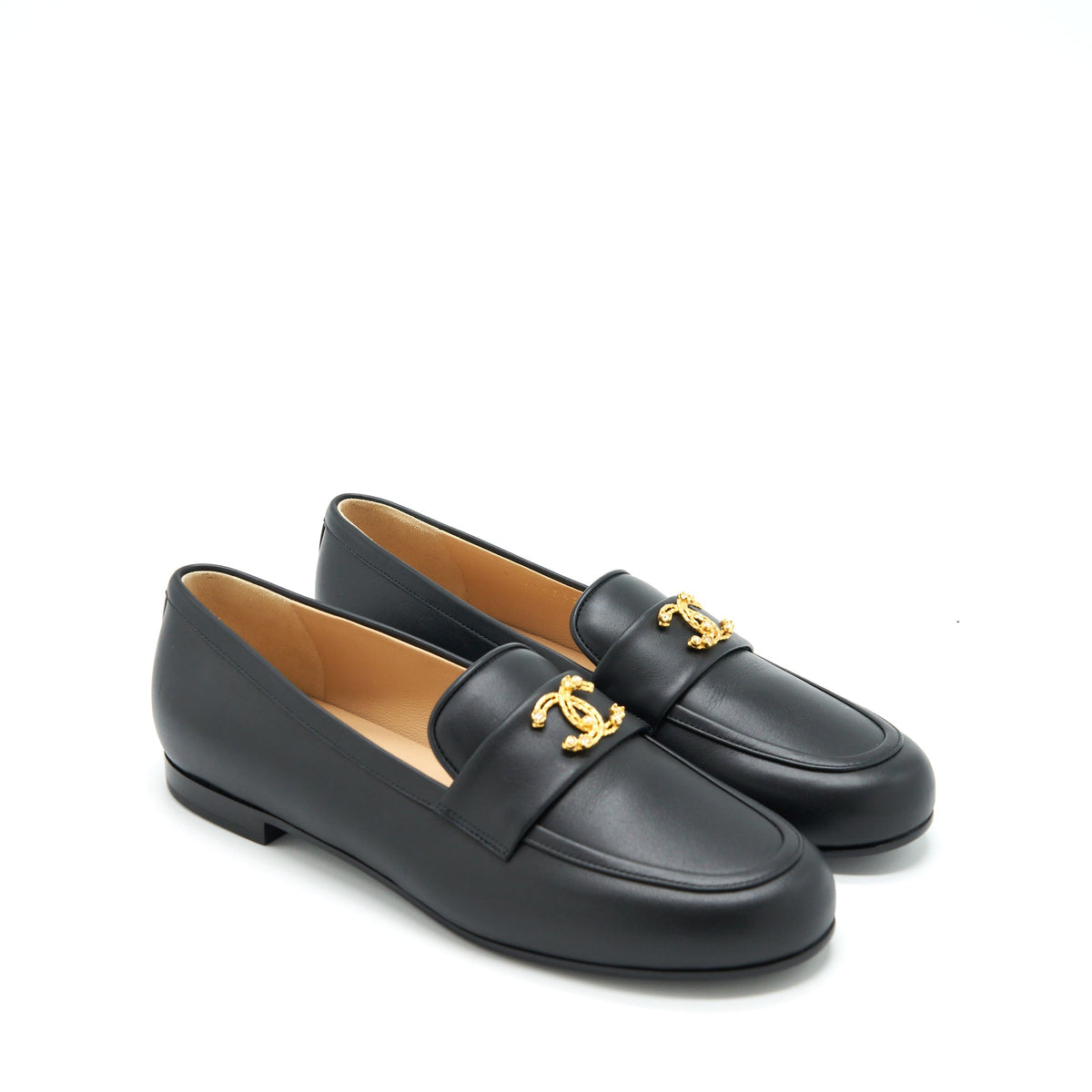 chanel-size-37-detailed-cc-logo-loafer-black-ghw