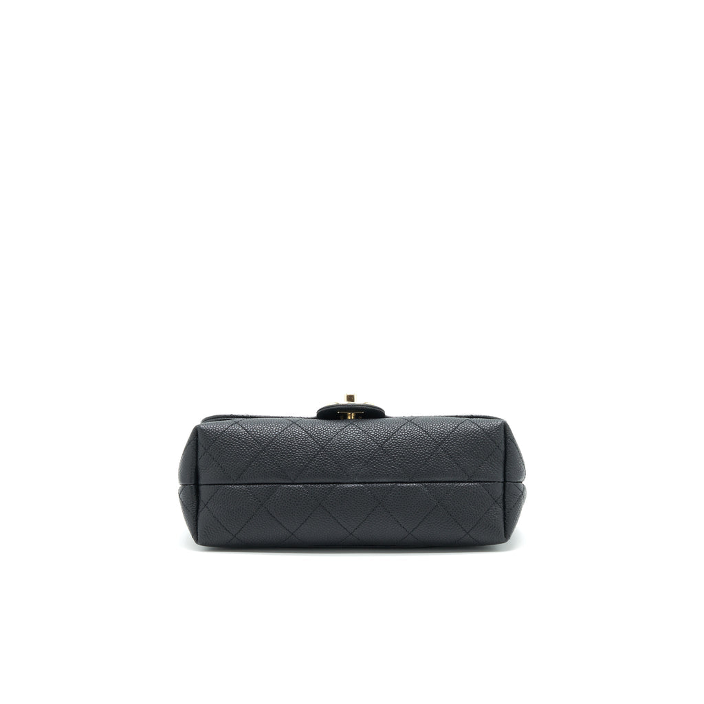 chanel-caviar-quilted-flap-bag-with-handle-and-chain-black-lghw