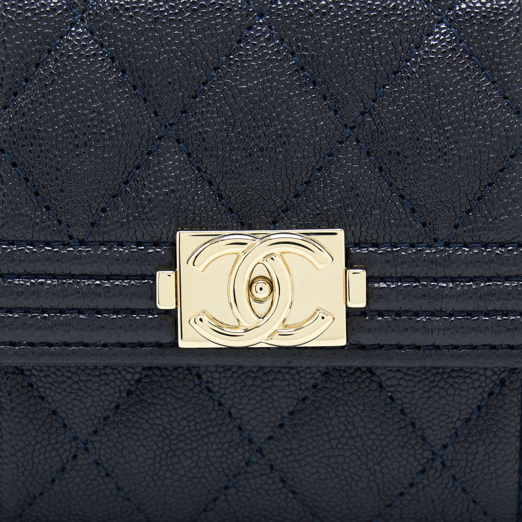 chanel-boy-small-flap-card-holder-caviar-black-ghw