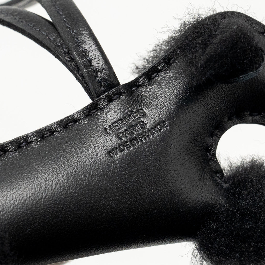 hermes-buddy-charm-shearing-leather-so-black-stamp-w