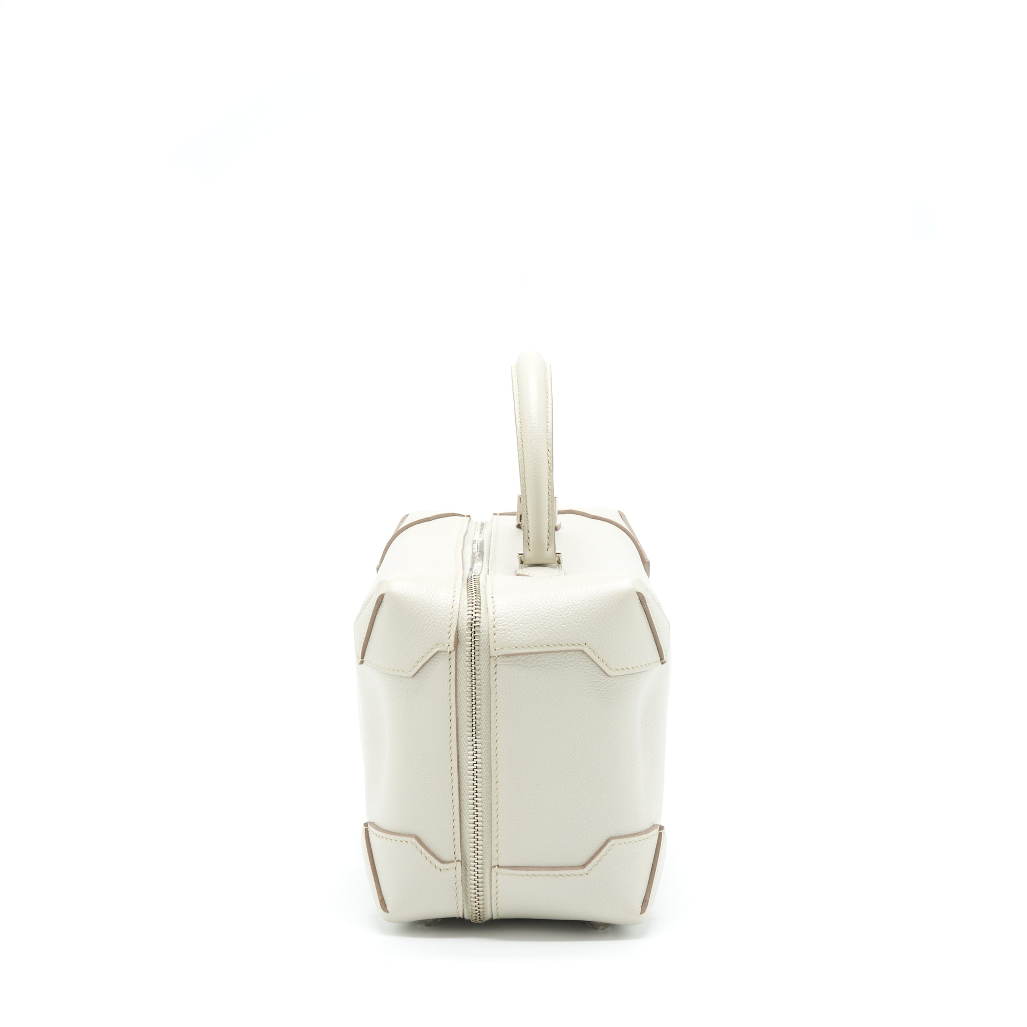 hermes-maxi-box-evercolor-craie-shw-stamp-square-r-1