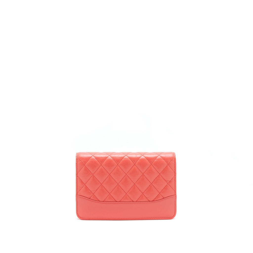 chanel-quilted-wallet-on-chain-coral-pink-double-colour-hardware