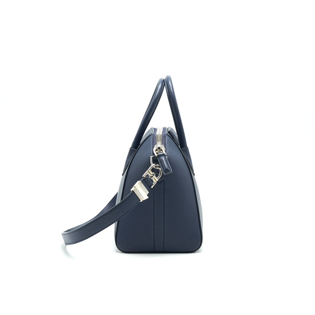 givenchy-small-antigona-tote-bag-navy-shw