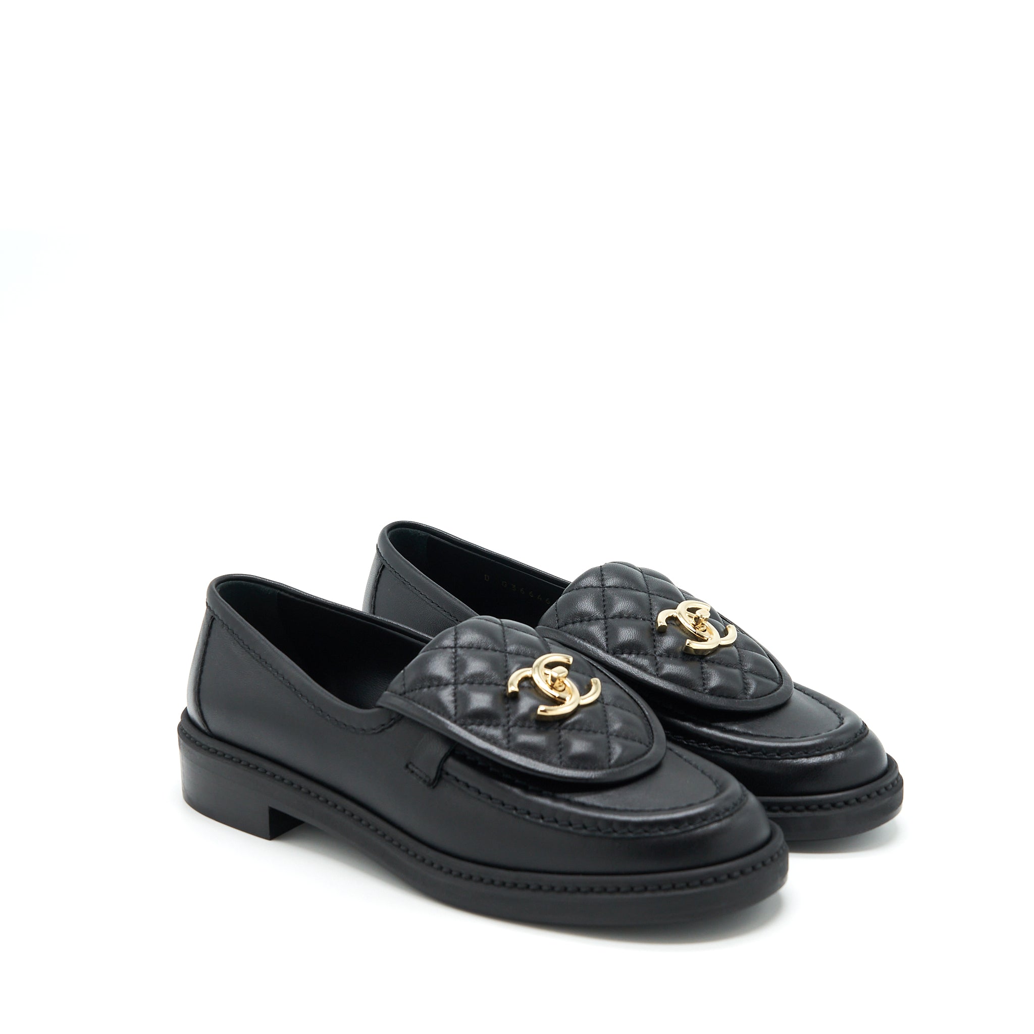 chanel-size-37-22s-quilted-cc-logo-loafer-black-lghw
