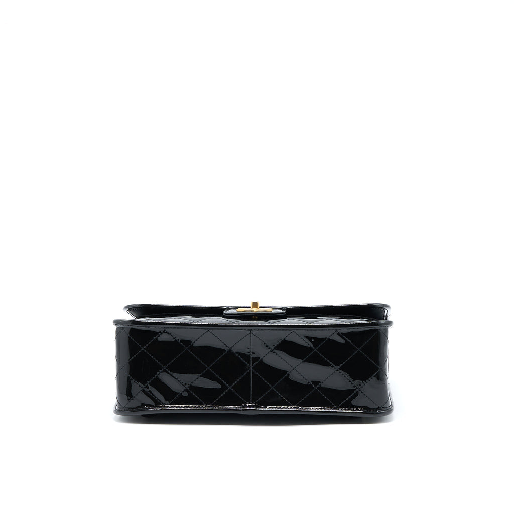 chanel-22k-large-backpack-patent-black-brushed-ghw-microchip