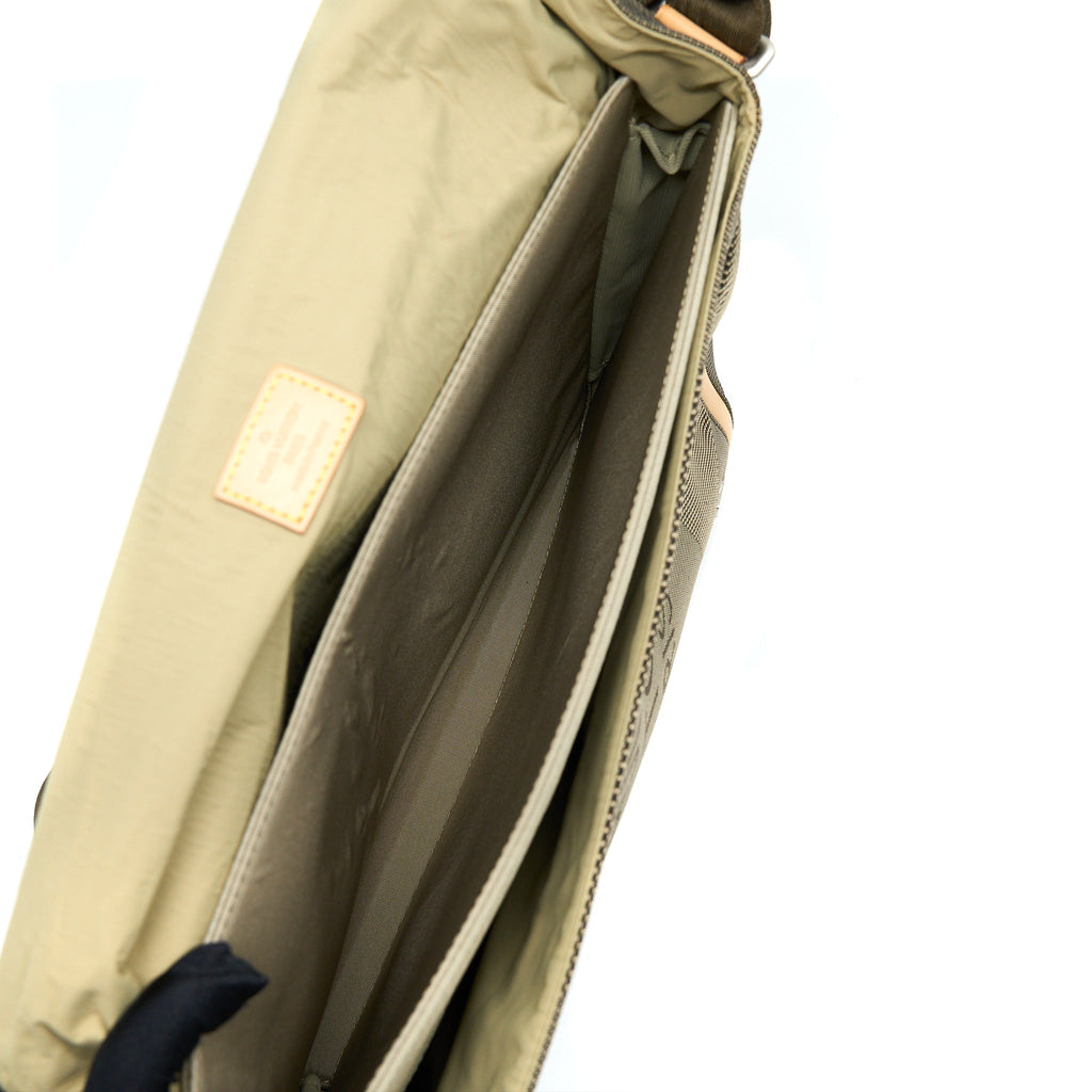 louis-vuitton-messenger-bag-fabric-beige-leather-multicolour-ghw
