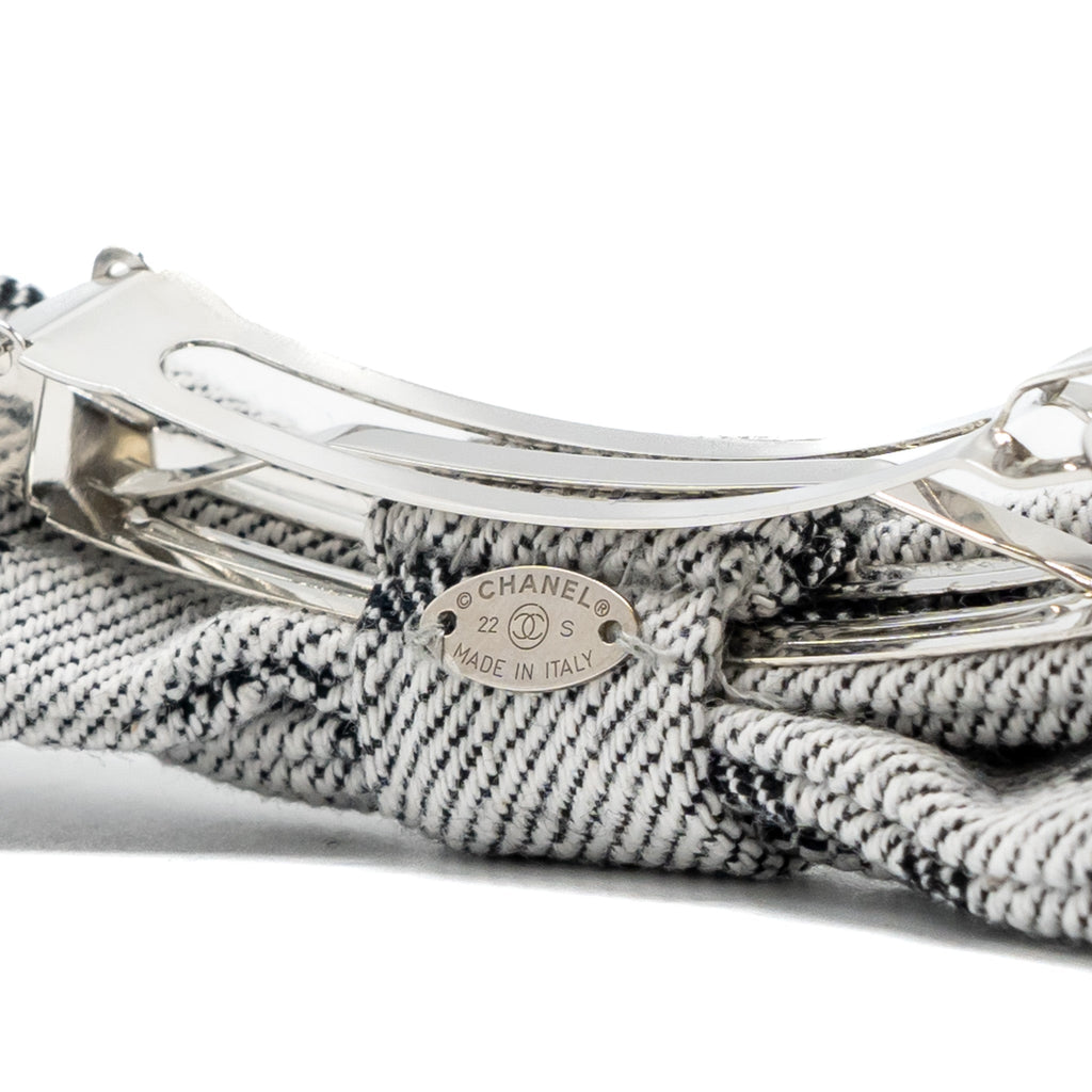 chanel-bow-tie-hair-clip-grey-black