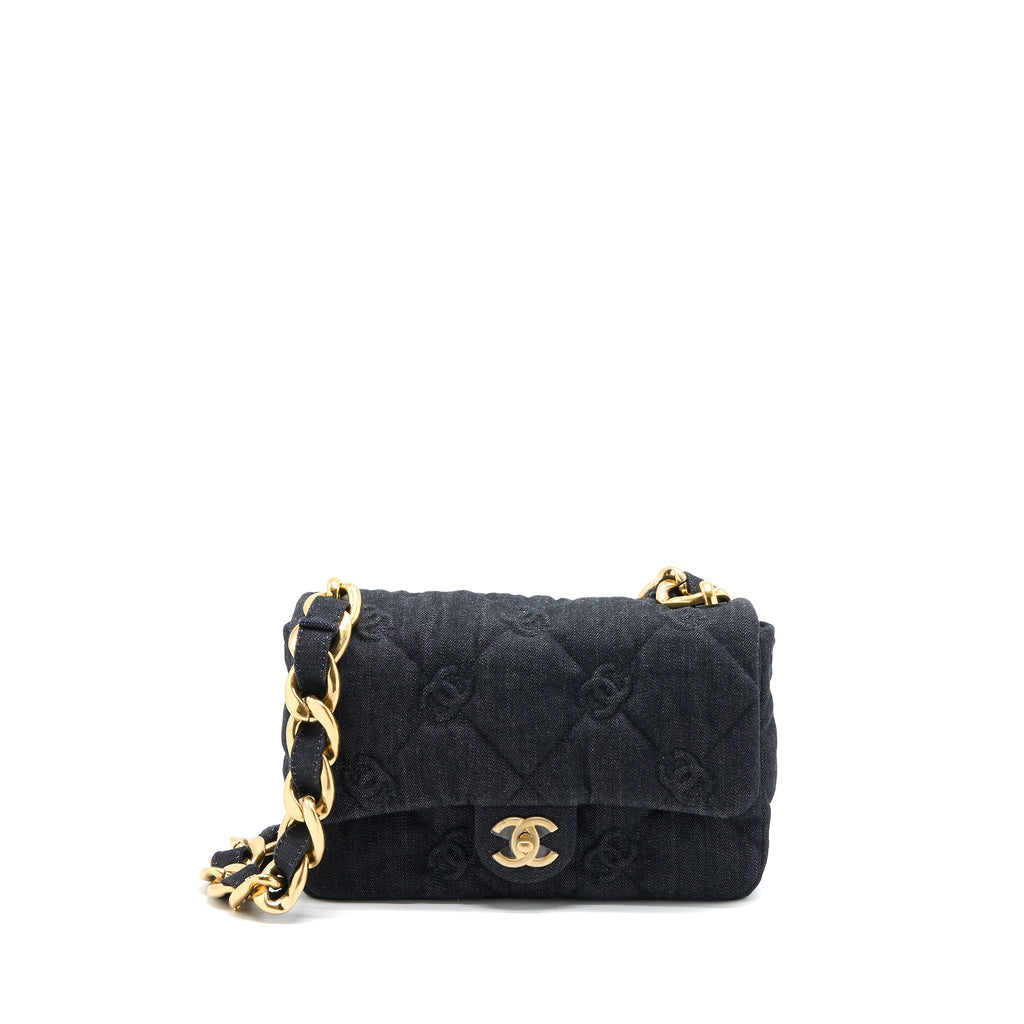 chanel-22s-giant-chain-flap-shoulder-bag-denim-brushed-ghw