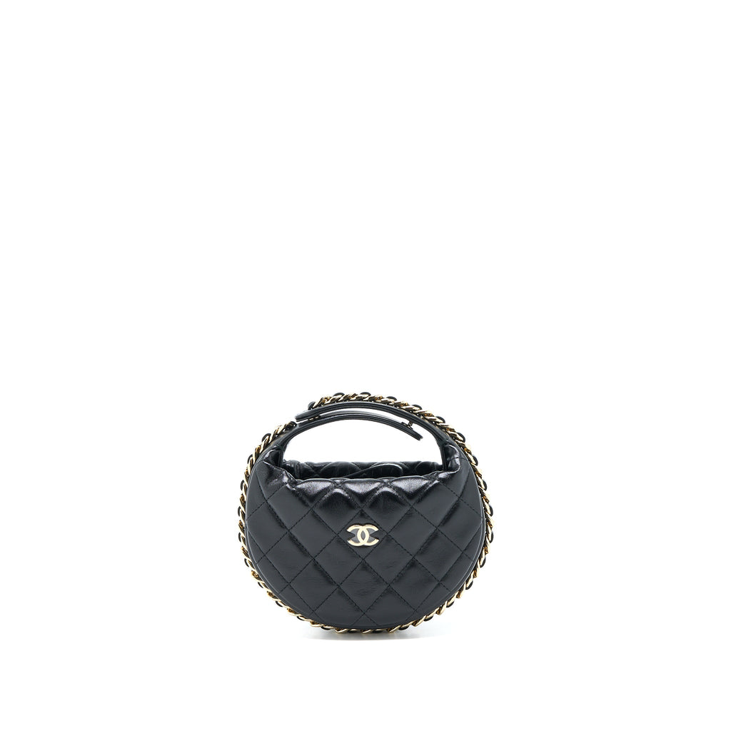 chanel-23c-round-cruise-pouch-lambskin-black-lghw-microchip