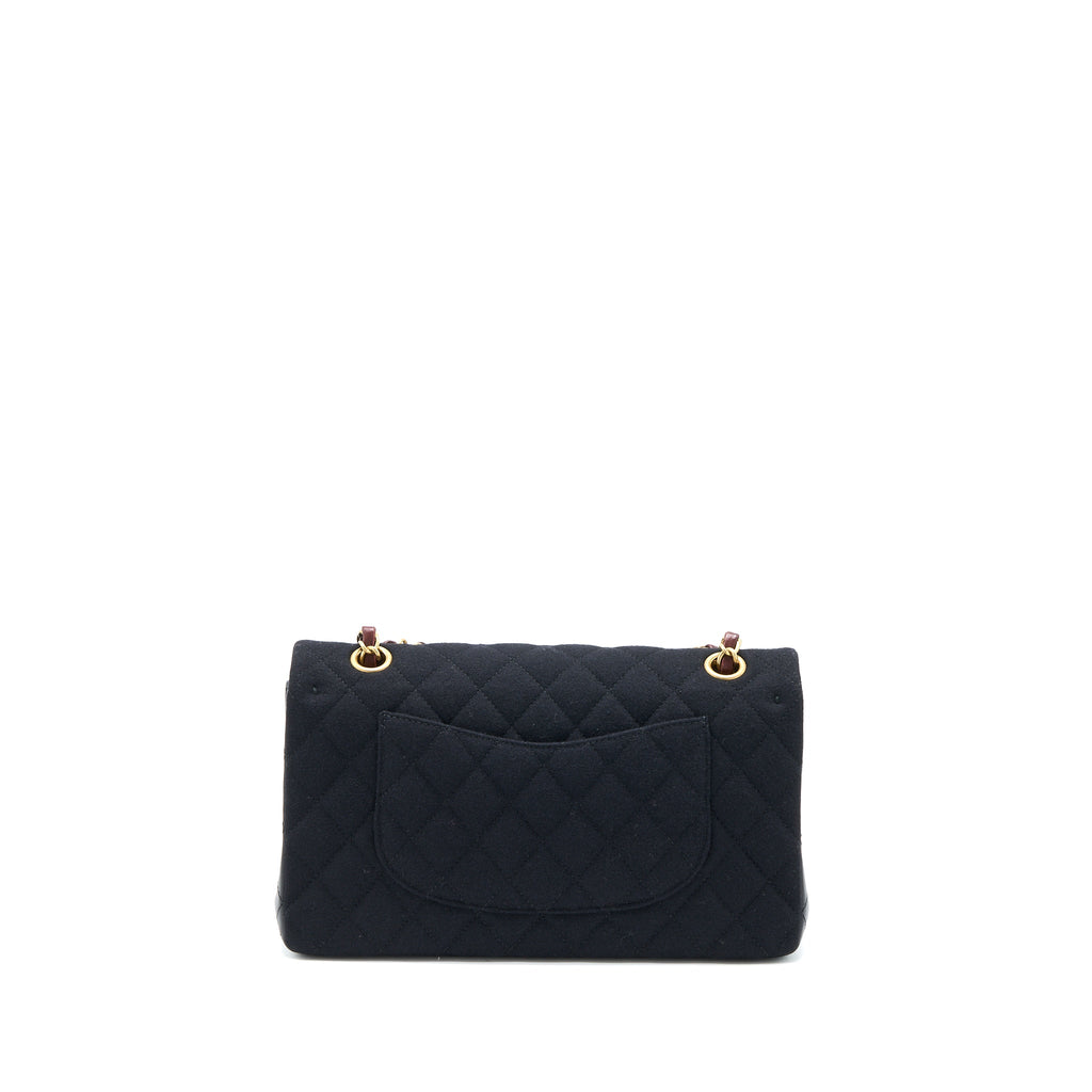 chanel-medium-classic-double-flap-bag-2018-metiers-d-art-paris-hamburg-collection-tweed-ghw