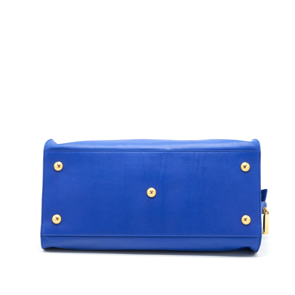 saint-laurent-ysl-cabas-chyc-tote-bag-blue-ghw