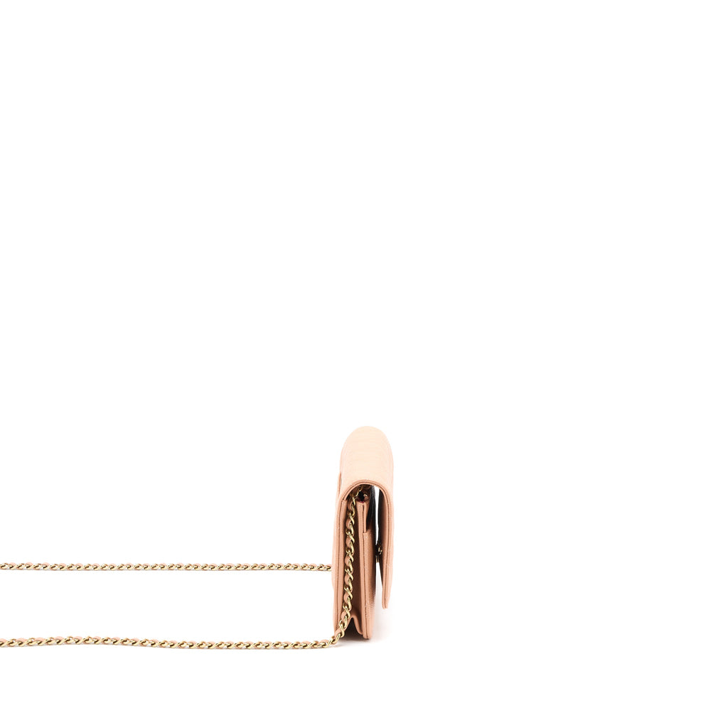 chanel-giant-cc-logo-wallet-on-chain-caviar-dark-pink-lghw-microchip