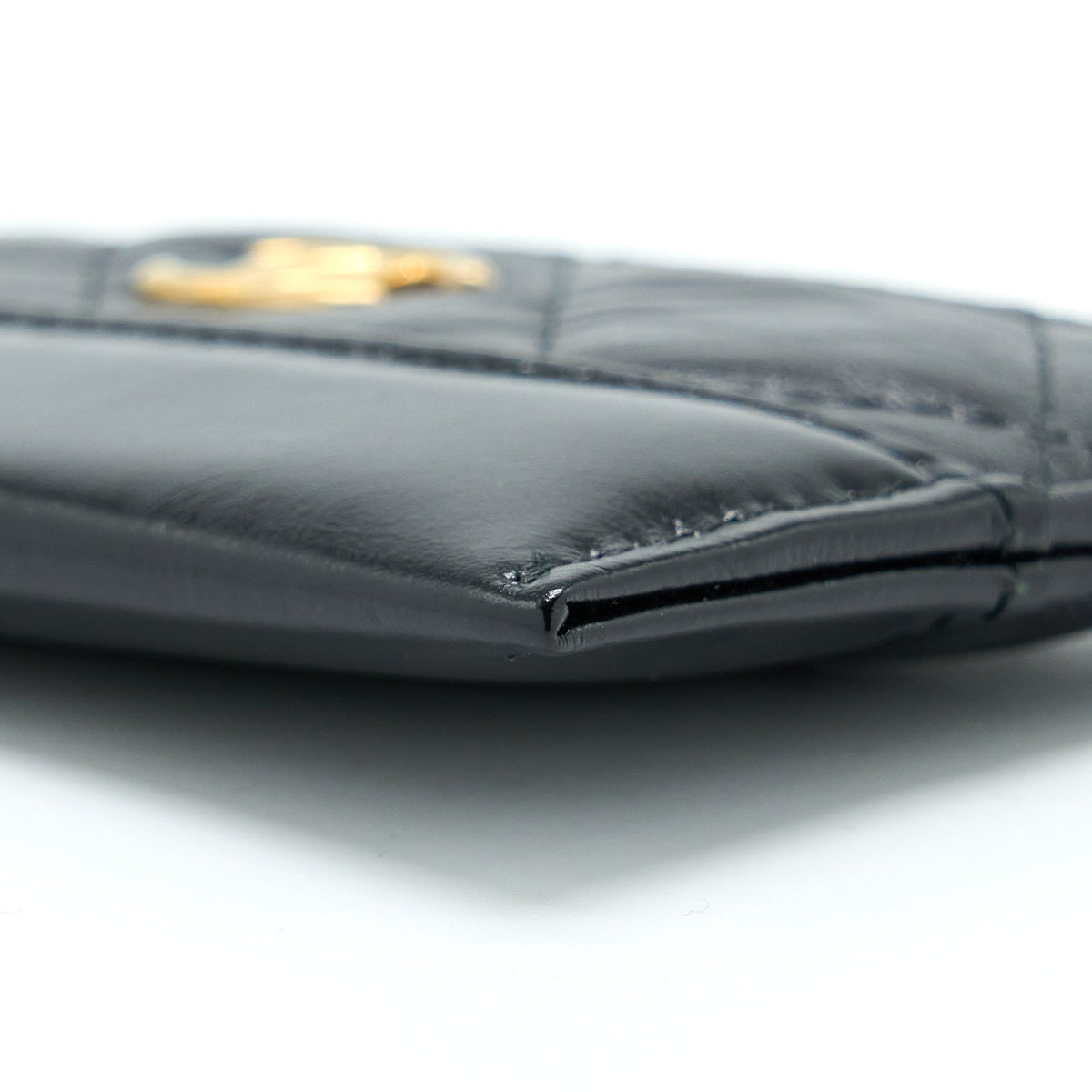 chanel-gabrielle-card-holder-aged-calfskin-black-ghw