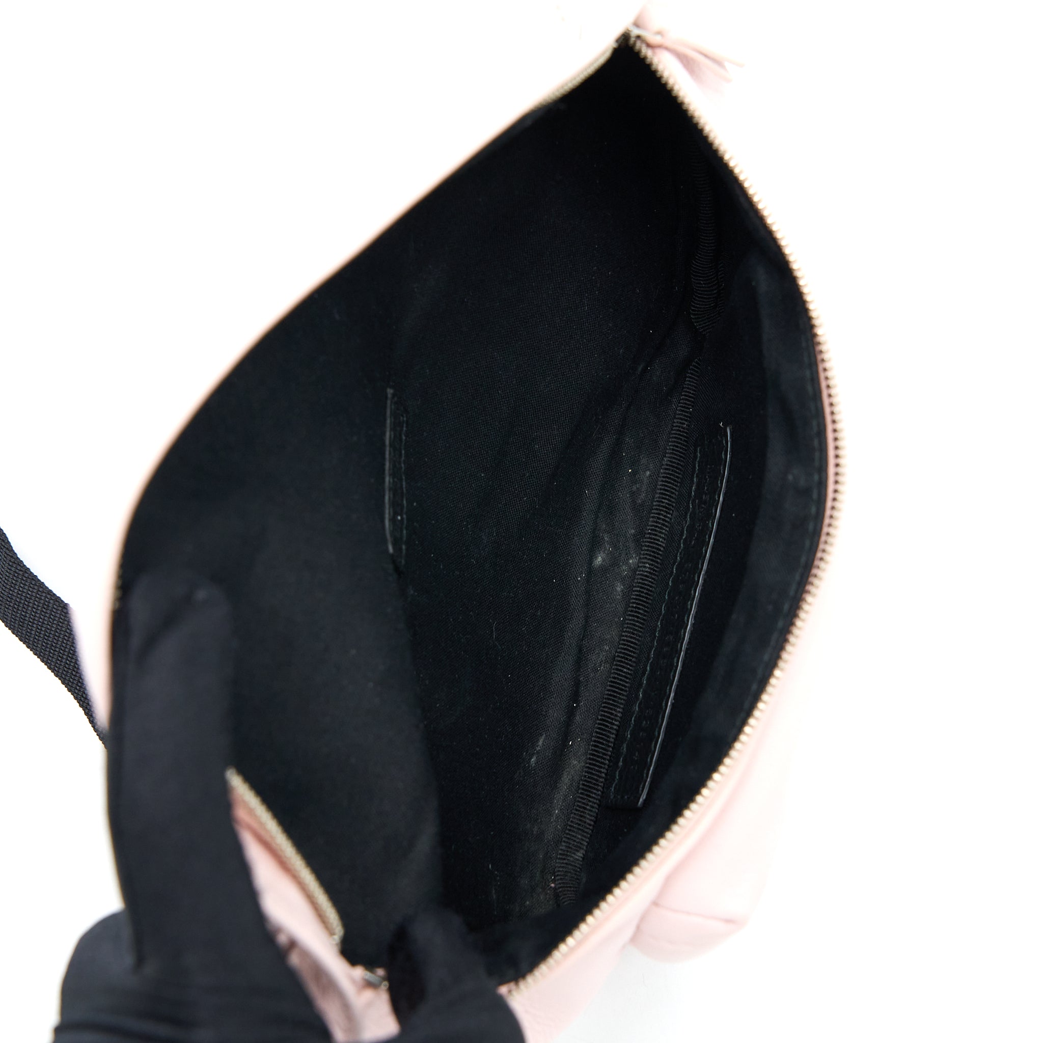 balenciaga-everyday-beltbag-calfskin-light-pink