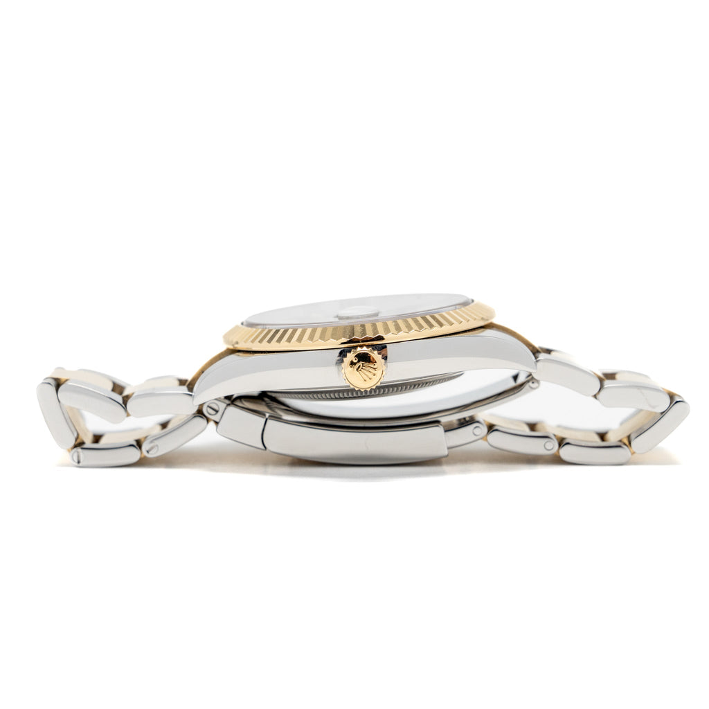 rolex-datejust-41-oystersteel-yellow-gold-bright-black-dial-oyster-bracelet-model-126333