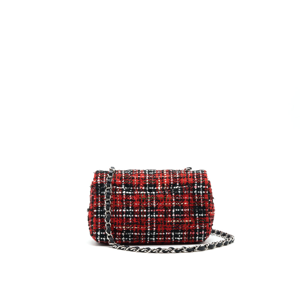 chanel-small-rectangular-red-black-tweed-in-shw