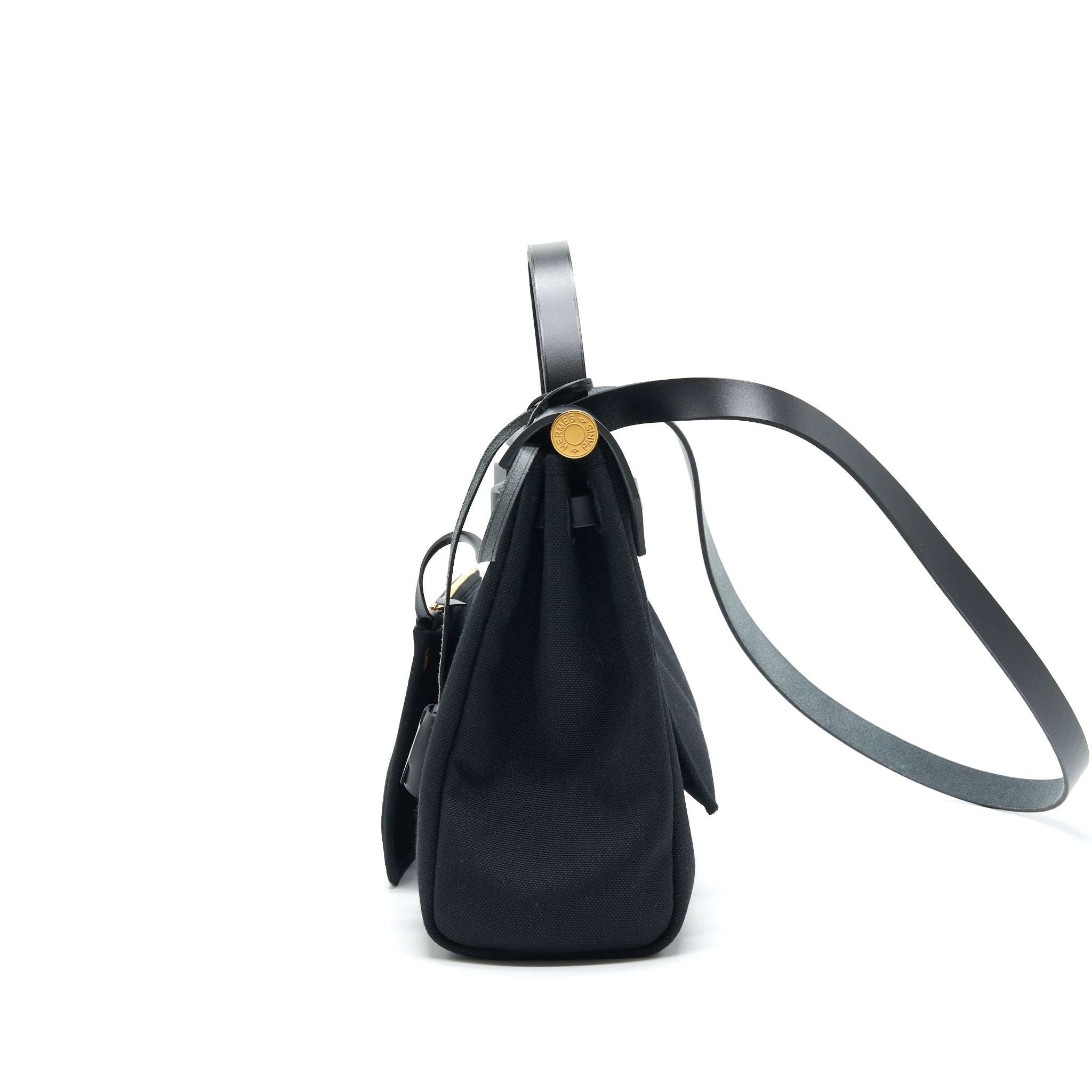 hermes-herbag-31-black-with-ghw-stamp-z