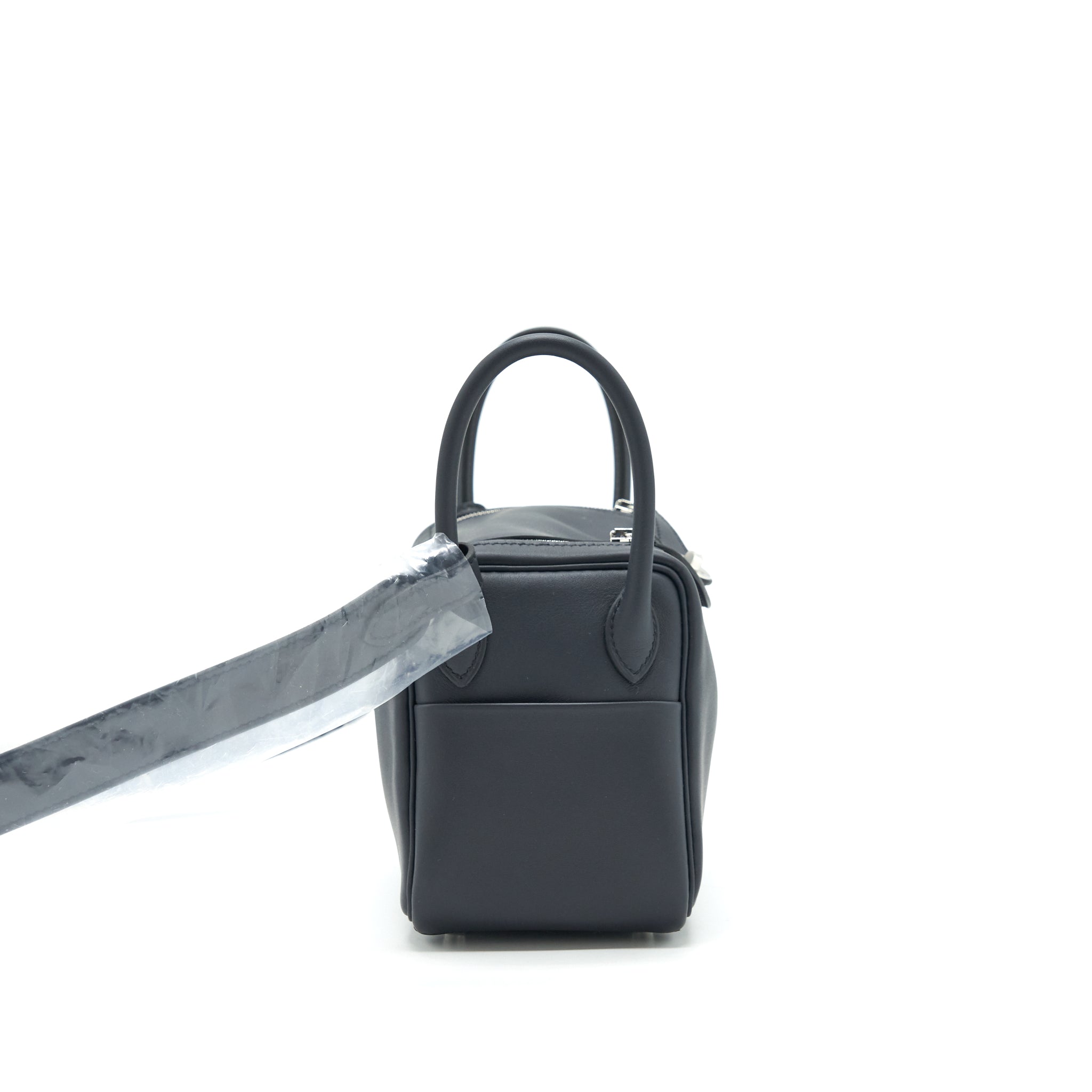 hermes-mini-lindy-swift-blue-indigo-shw-stamp-z