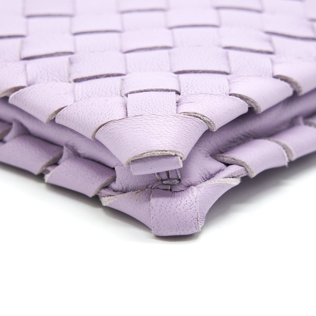 bottega-veneta-fold-clutch-light-purple