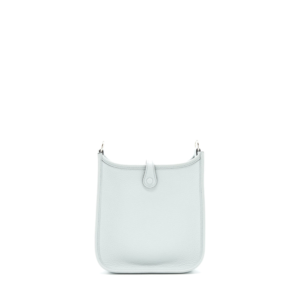 hermes-mini-evelyn-clemence-bleu-pale-bleu-indigo-shw-stamp-y