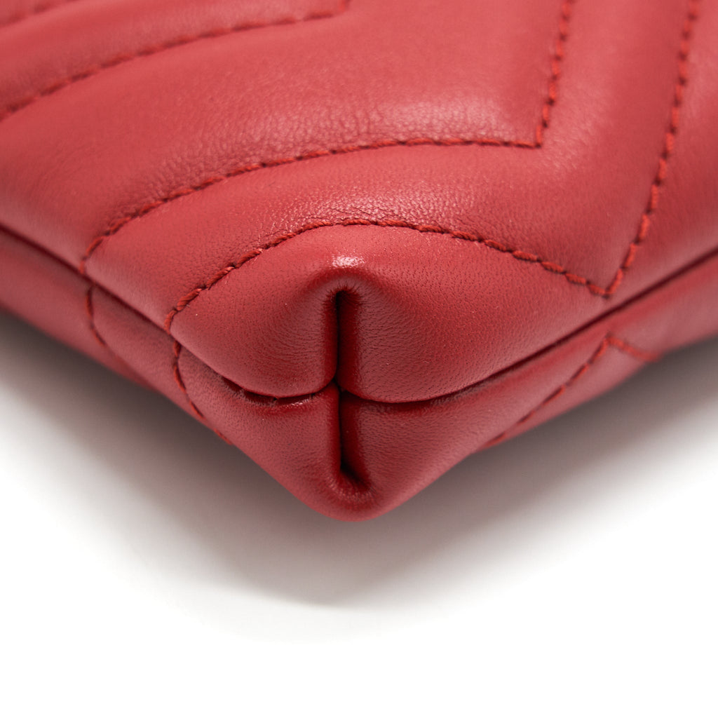 gucci-marmont-mini-pouch-with-chain-red-ghw