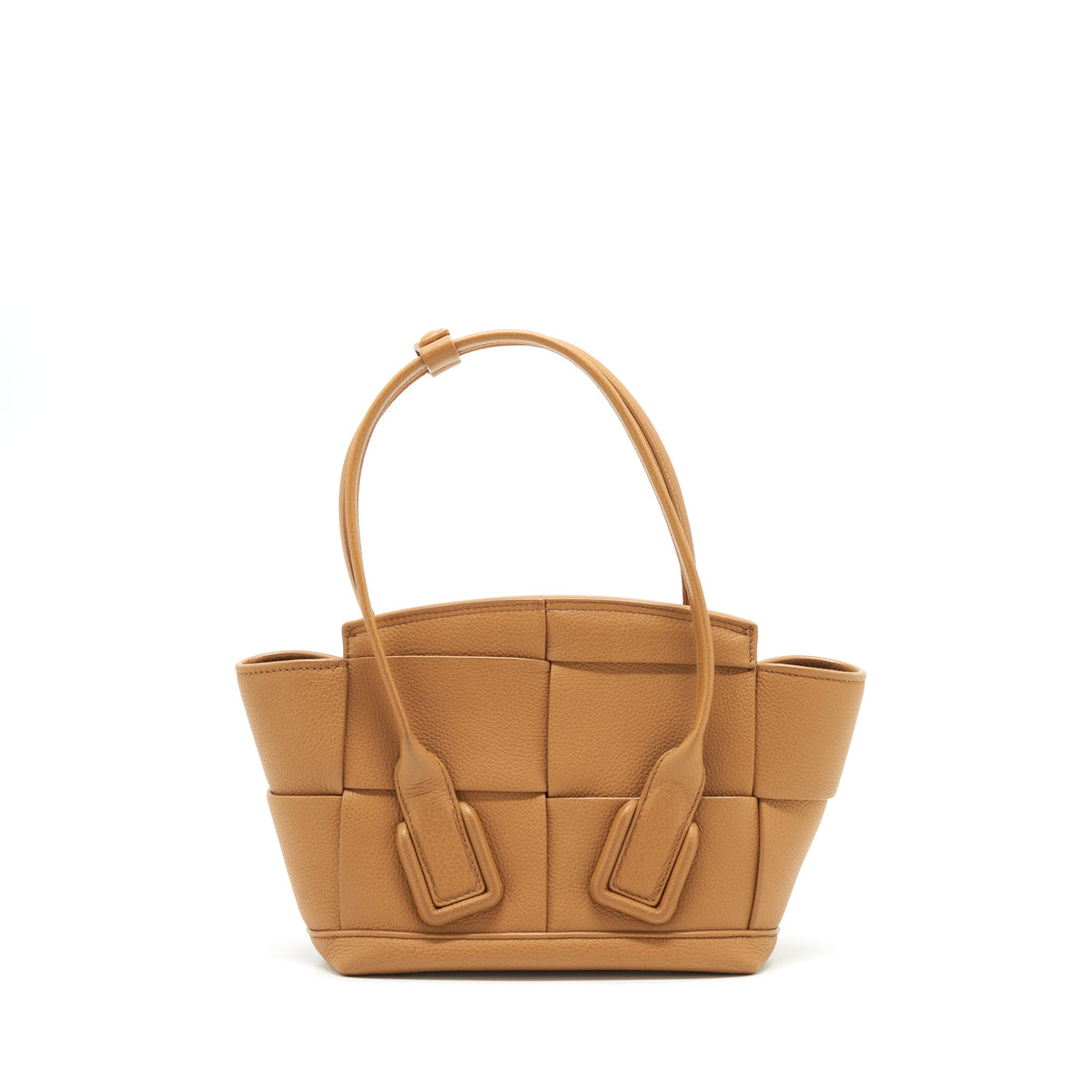 bottega-veneta-arco-bag-almond