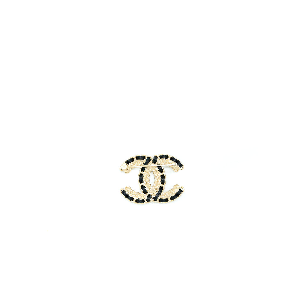 chanel-leather-chain-crystal-brooch-lghw