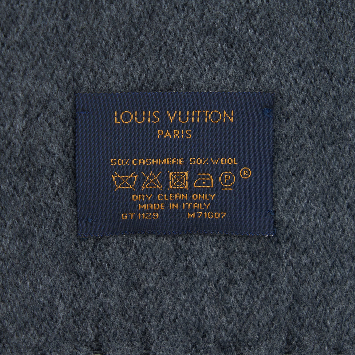 louis-vuitton-monogram-scarf-black-grey
